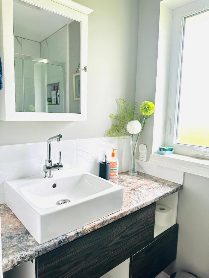Cozy 3-bedroom In Wine-country * Niagara-on-the-Lake